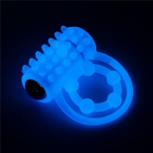 Голубое, светящееся в темноте виброкольцо Lumino Play Vibrating Penis Ring - Lovetoy - в Новороссийске купить с доставкой