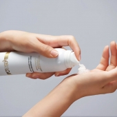 Массажная пена Fizzy Massage Foam - 150 мл. - YESforLOV - купить с доставкой в Новороссийске
