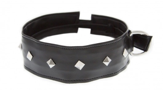 Полиуретановый ошейник с пуклями Collar with Studs - Blush Novelties - купить с доставкой в Новороссийске